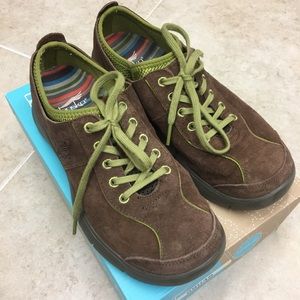 Dansko ‘Elise’ brown suede shoes